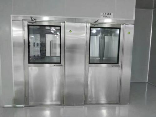 風淋室和緩沖室的作用有什么區別